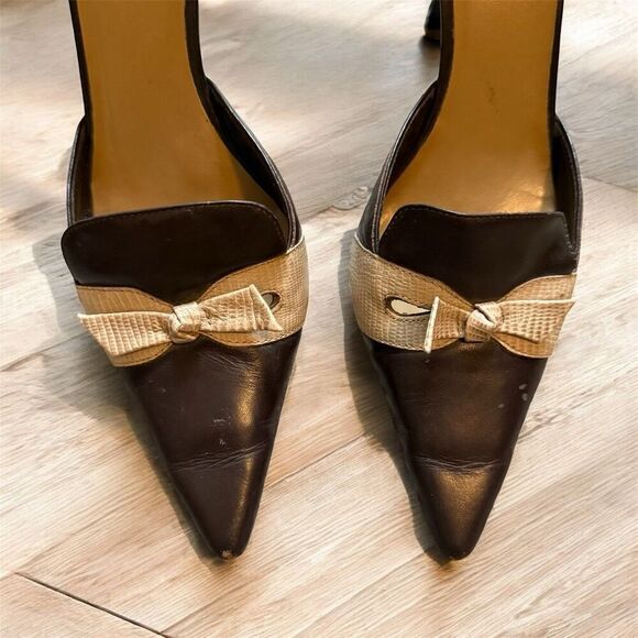 Y2K BCBG Girls Brown Pumps Heels 8.5 Bow Pointed Toe Snakeskin - Picture 2 of 6